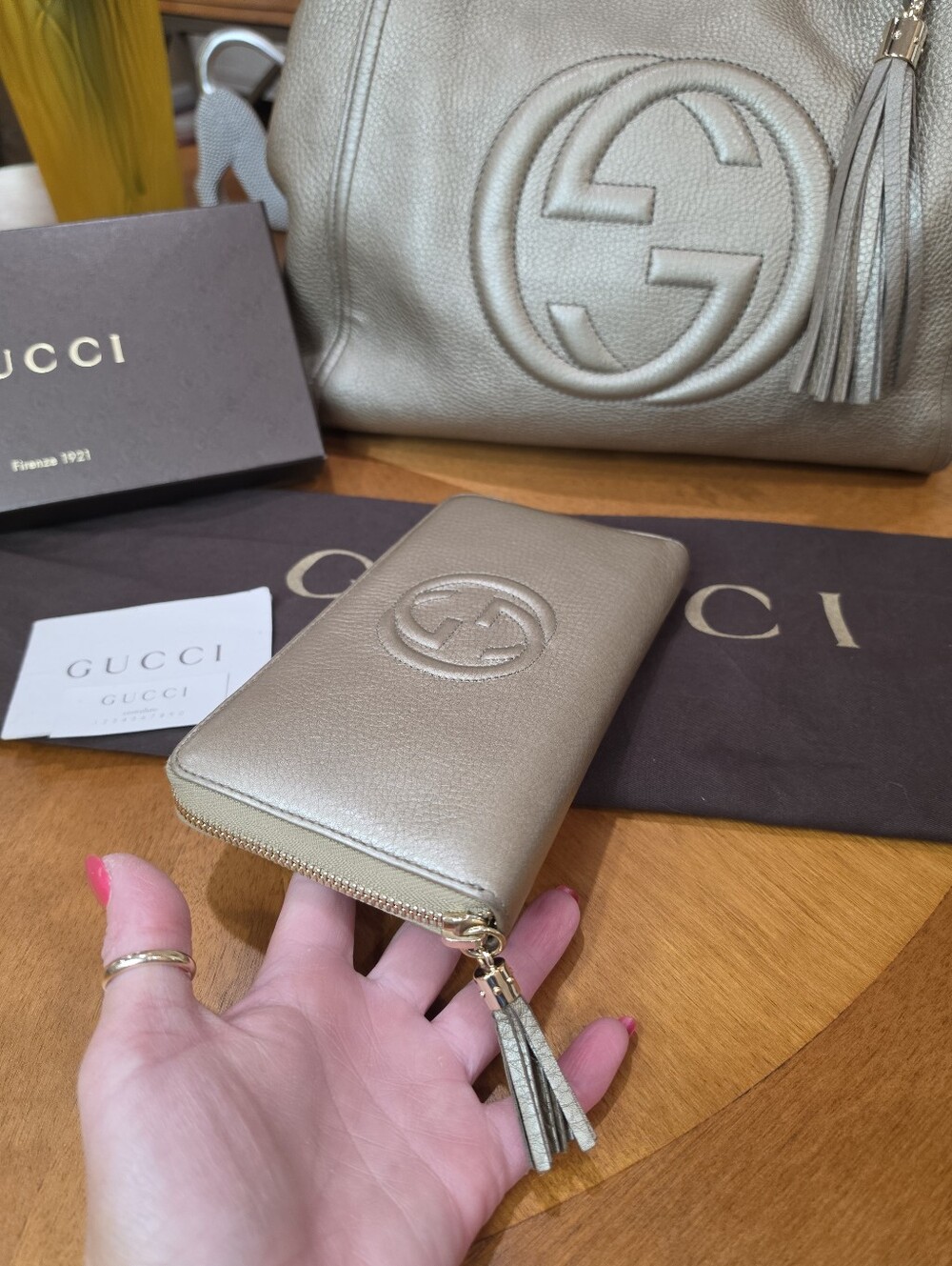 Gucci Soho Hobo Pewter With Matching Zip Around Wallet - Picture 9 of 16